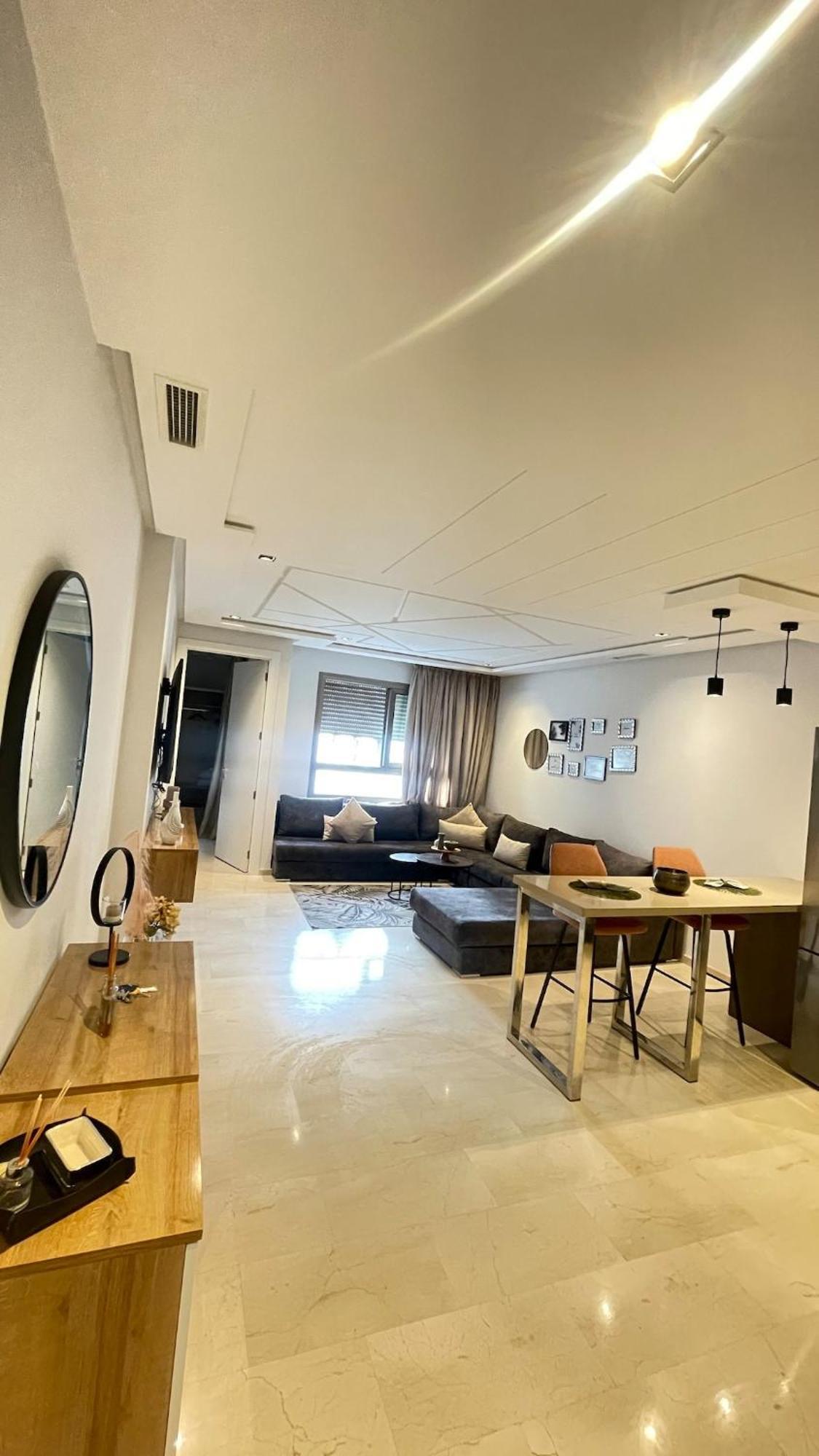Luxurious Near Sea Appartement *